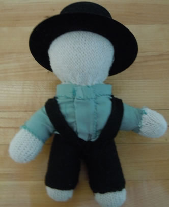 how to make an Amish doll